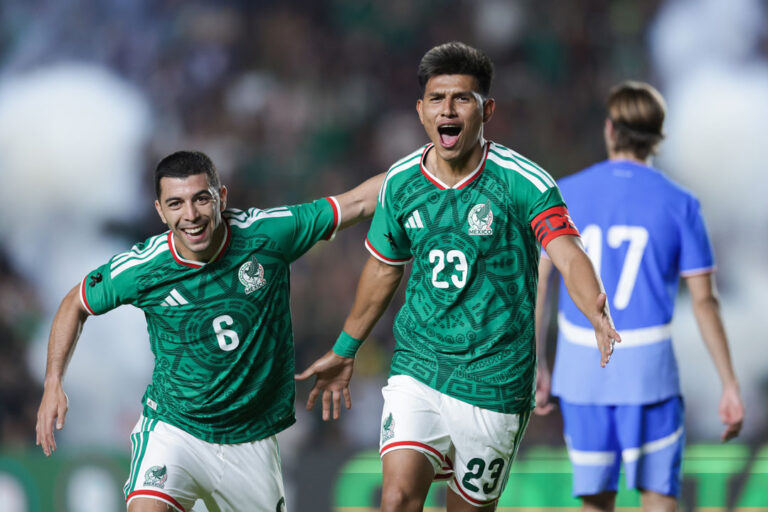mexico vs islandia (4)