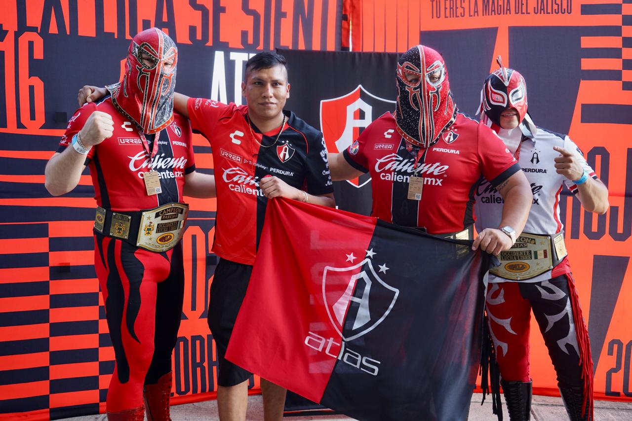 rafaga - gallo junior y rafaga junior (2)