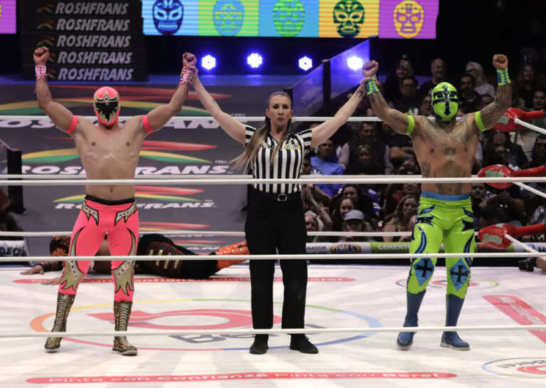 mascara dorada y templario (1)