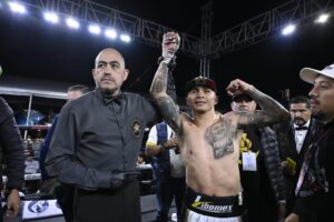 mauricio BRONCO lara vs PANADERO rosas (1)