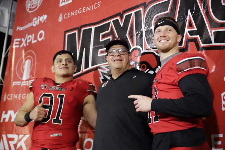 mexicas vs arcangeles de puebla - semifinales (146)