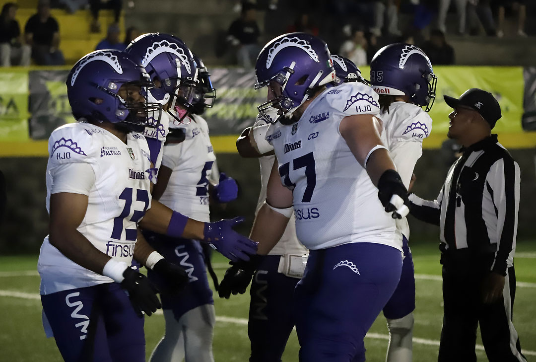 raptors vs dinos (2)