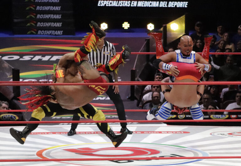 shoma kato y okumura vs dragon rojo junior y dragon de fuego (1)