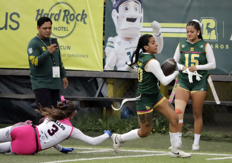 raptors flag football vs gallos negros de queretaro (1)