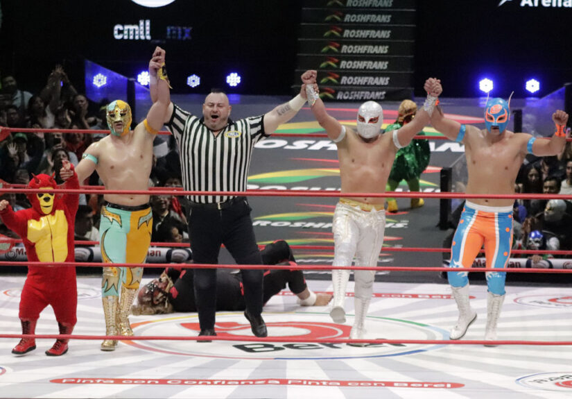 mascara dorada - mistico y neon (1)