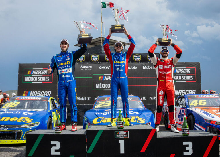 GARCIA-GUTIÉRREZ-VENCES PODIO NASCAR MÉXICO