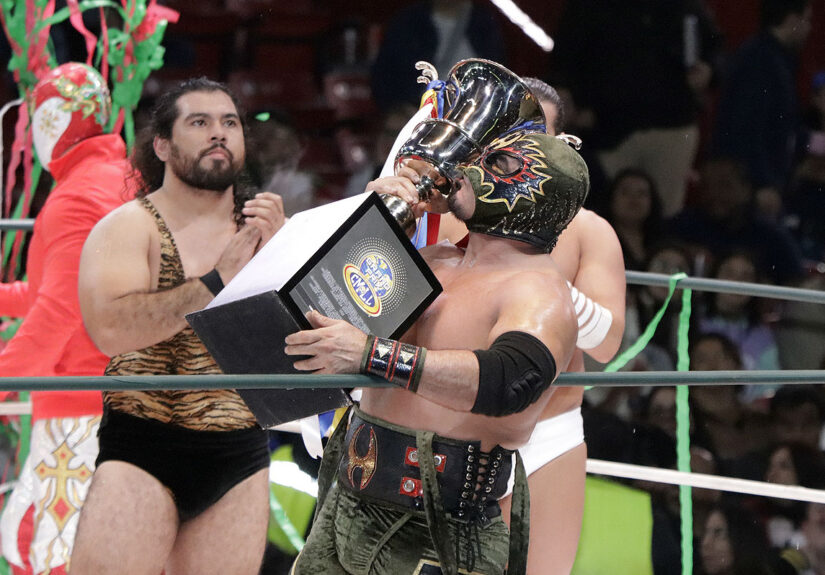 hechicero vs claudio castagnoli (6)