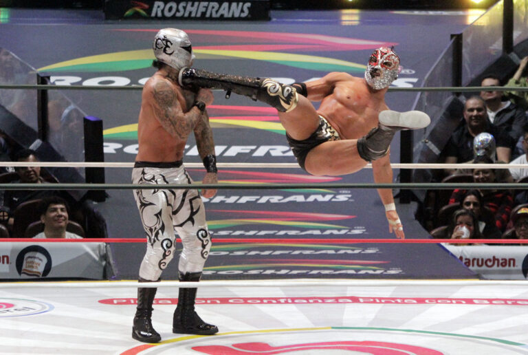 titan vs villano III junior (1)