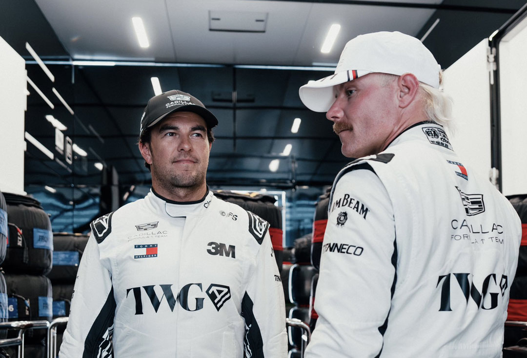 sergio perez y valtteri bottas (1)