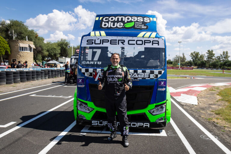 Juan-Cantu-El-Arabe-Racing-Team-by-Compass-Blue