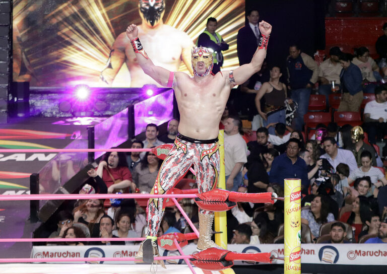 mascara dorada vs zandokan junior (1)