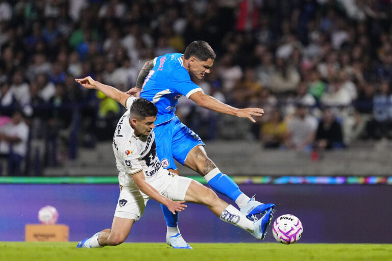 pumas vs cruz azul (3)