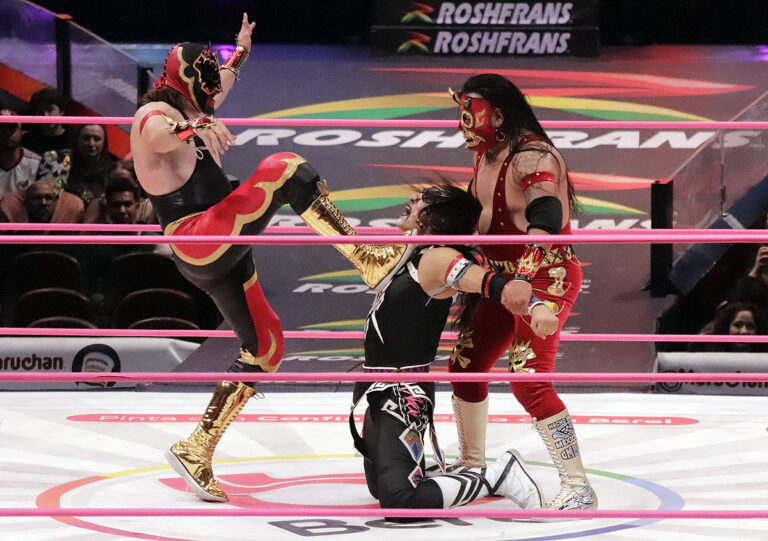 rey apocalipsis y carnifice vs rey cometa (1)