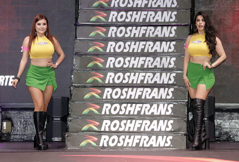 yazmin rangel y gaby bau (1)